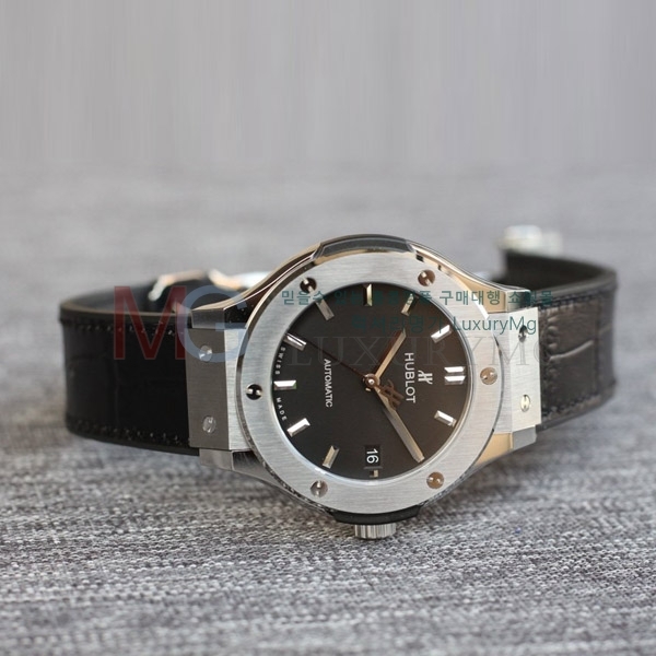   ð Hublot 565 Ŭ ǻ 5825-3