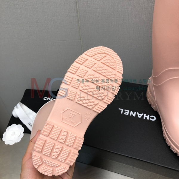 *   CH635173-1