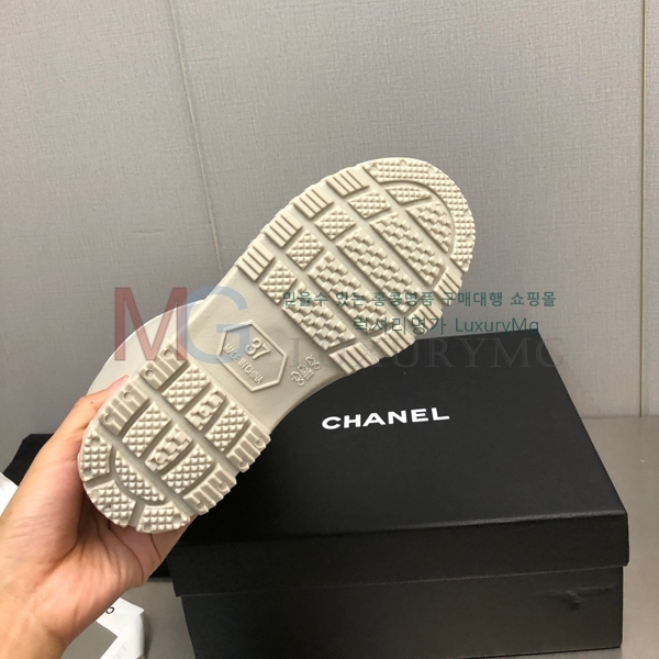 *   CH635173-4
