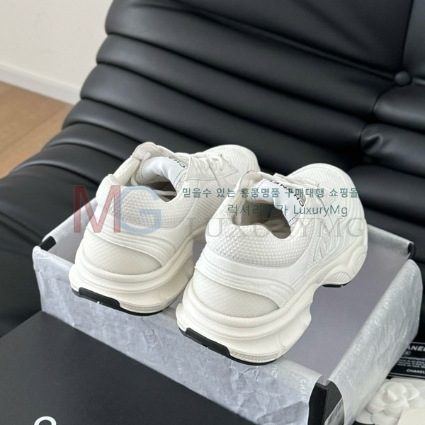 *  Ŀ CH4908887-1