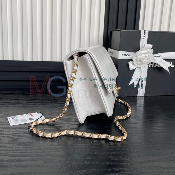 * ÷  AS5180-1