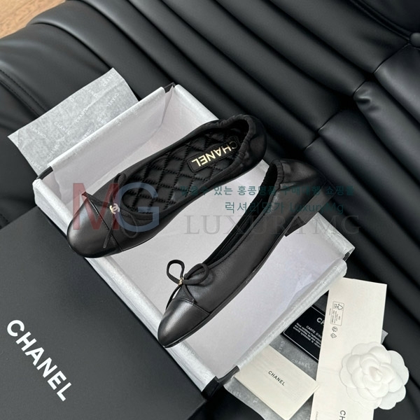 *  ÷ CH5770885-2