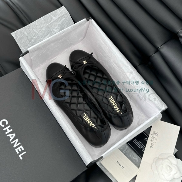 *  ÷ CH5770885-2