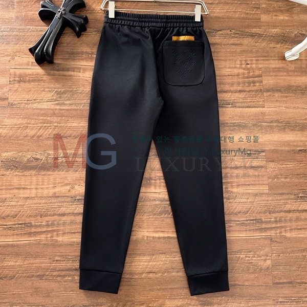 ̺  LV25503-2