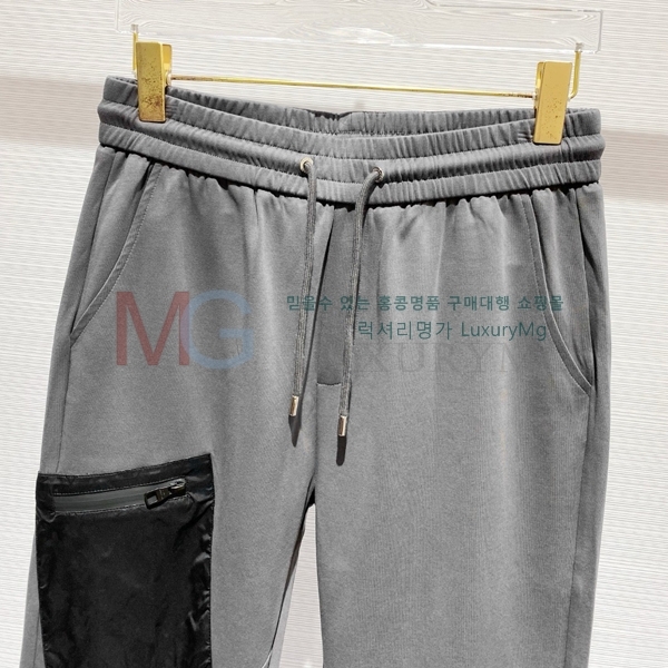 ̺  LV25504-1