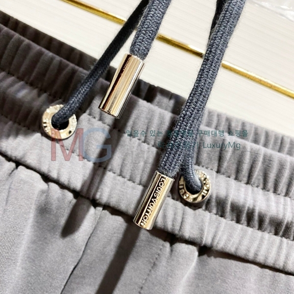 ̺  LV25505-2