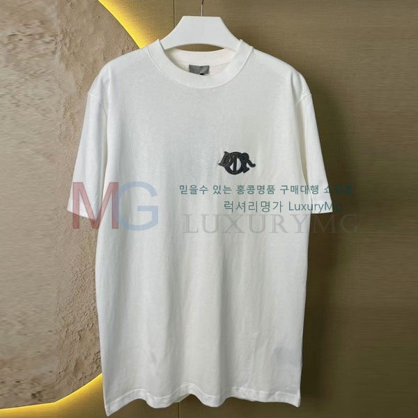  Ƽ  8DR60225