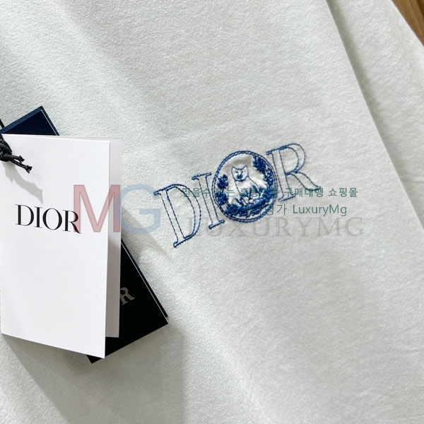   ī Ƽ 1DT18532
