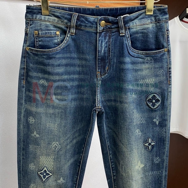 ̺ û 2LV655028