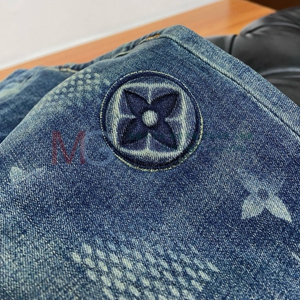̺ û 2LV655028