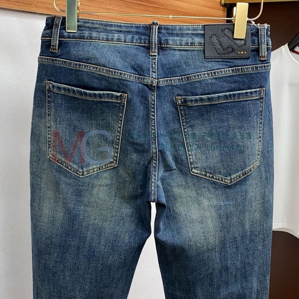 ̺ û 2LV655028