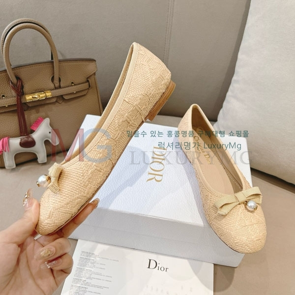   ÷ 3D2R1125443-3