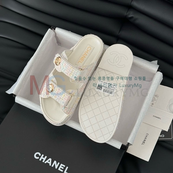 *   AA82070-1