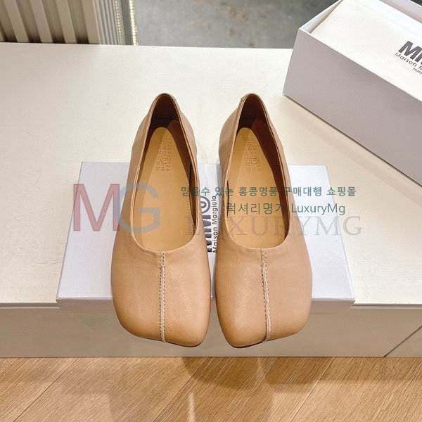   ÷ MM506692-1