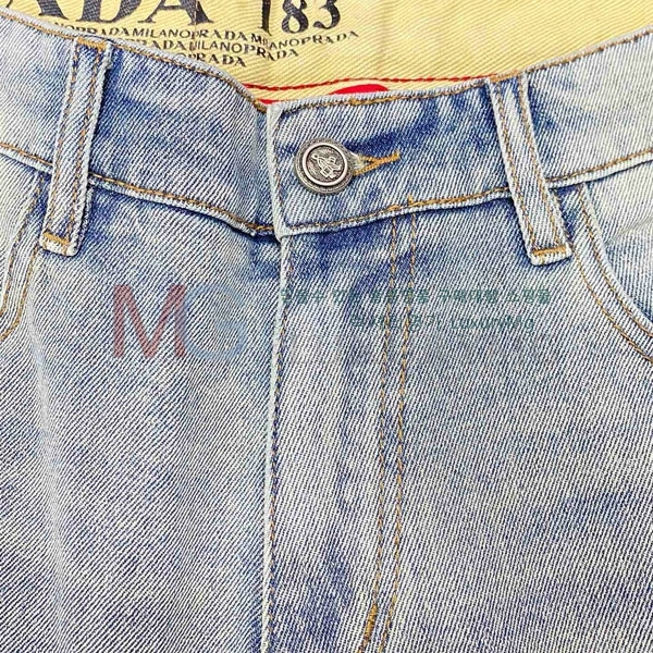    PRA299853