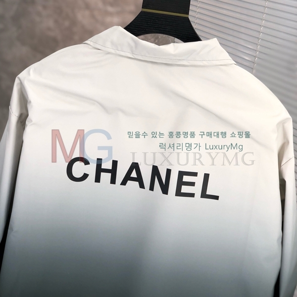   ΰ   CH526140-1