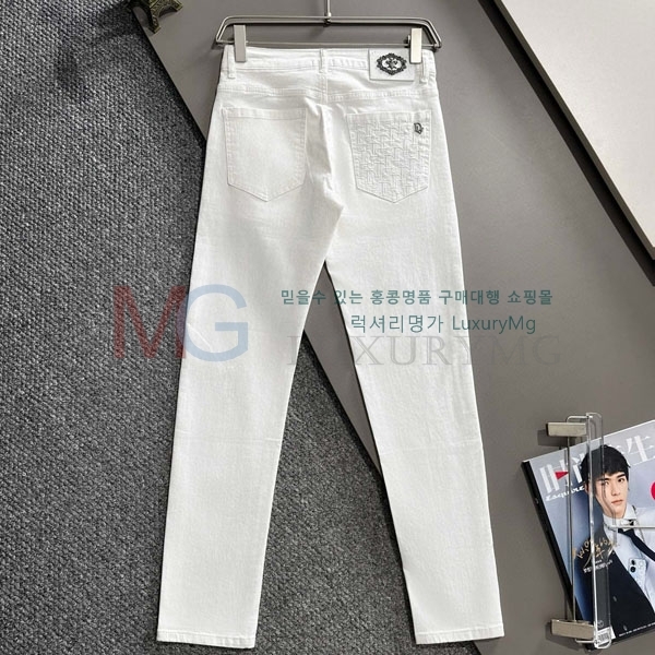    DR990662