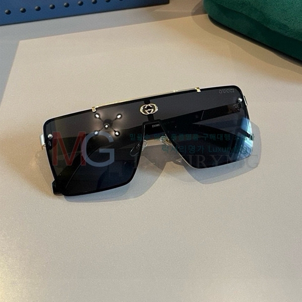  ۶ GU56595-1