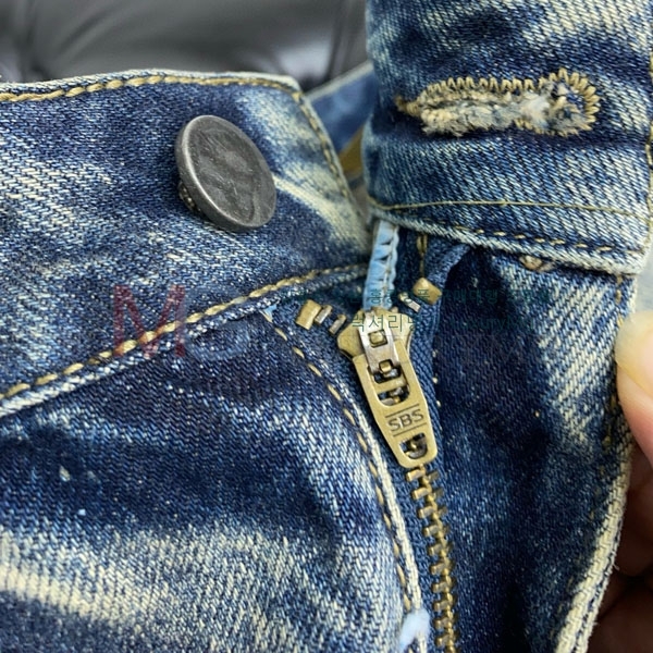   û M8809554