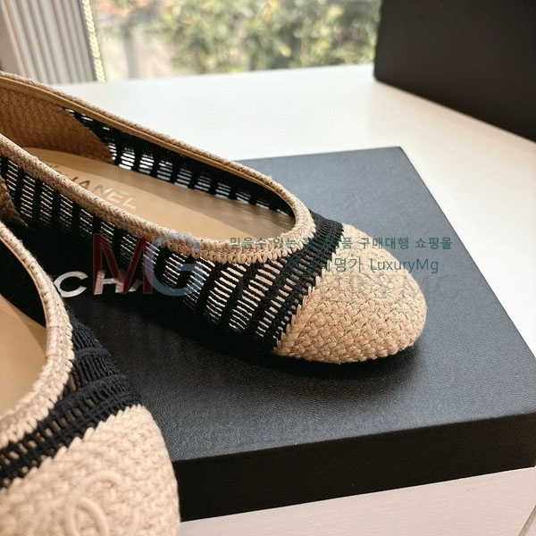 *  Slingback ÷ AA-320621-1