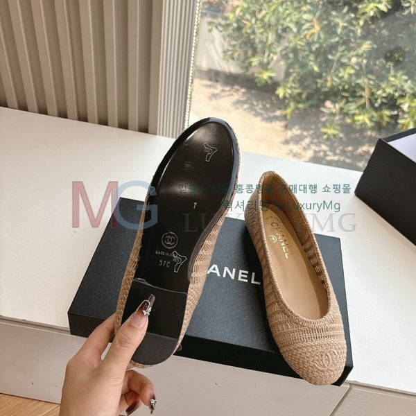 *  Slingback ÷ AA-320621-3