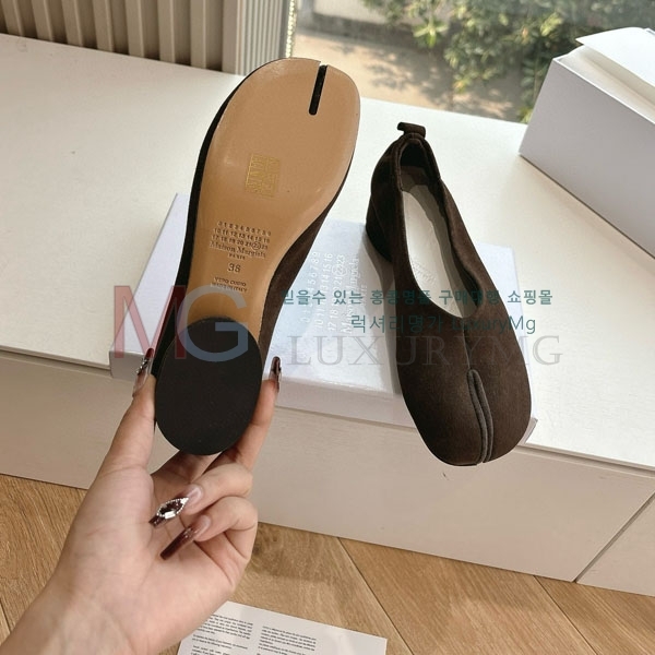   tabi ÷ MM6330711-2