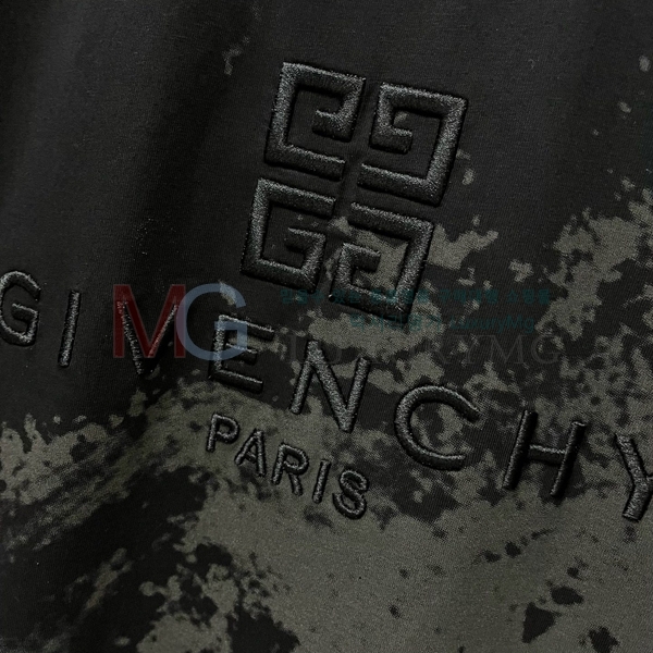   Ƽ 481586-1