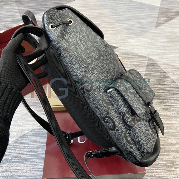  GG   625770-100