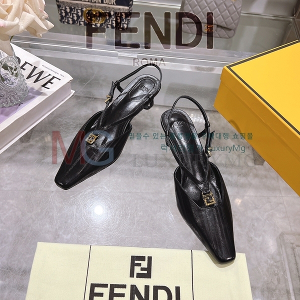  ̵ FF65641-7
