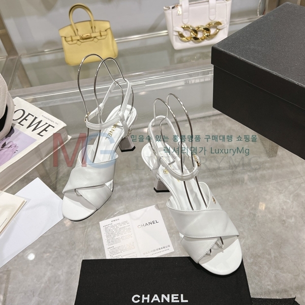 *  ̵  AA131363-2(7CM)