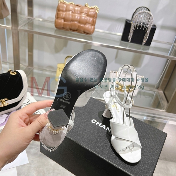 *  ̵  AA131363-2(7CM)