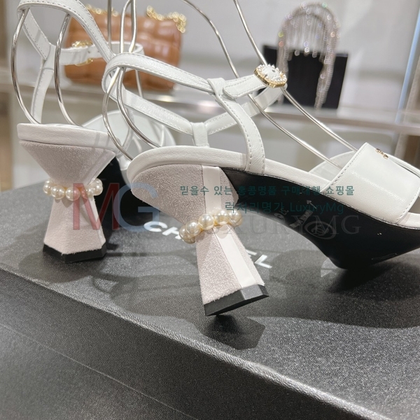 *  ̵  AA131363-2(7CM)