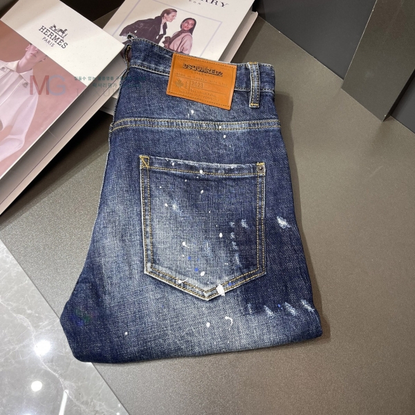    DSQ243756241-3