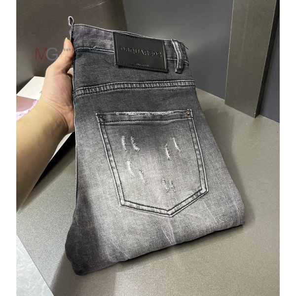    DSQ243756241-9