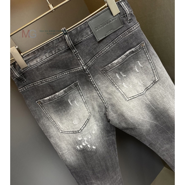    DSQ243756241-9