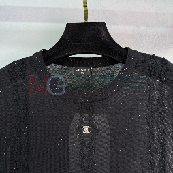  *   Ƽ CHY43258-1