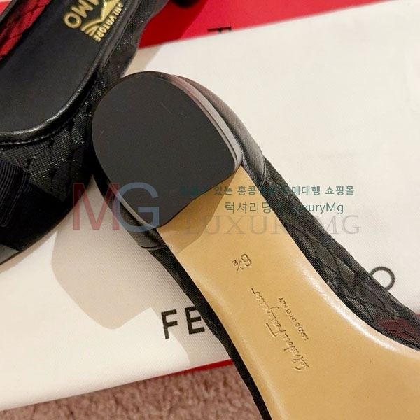 ䷹  F8077705-1