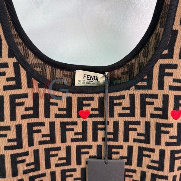   μҸ  F2535876