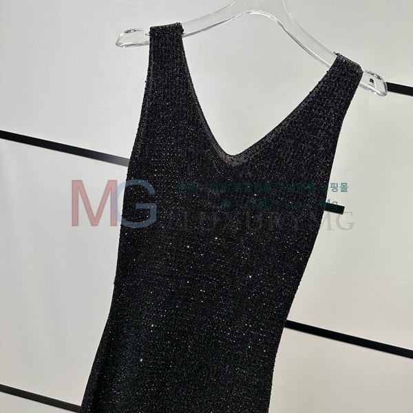  ˷ ǽ AW25221518-1