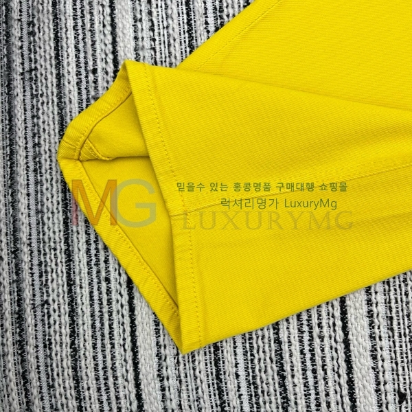  ũ û K2253367-3