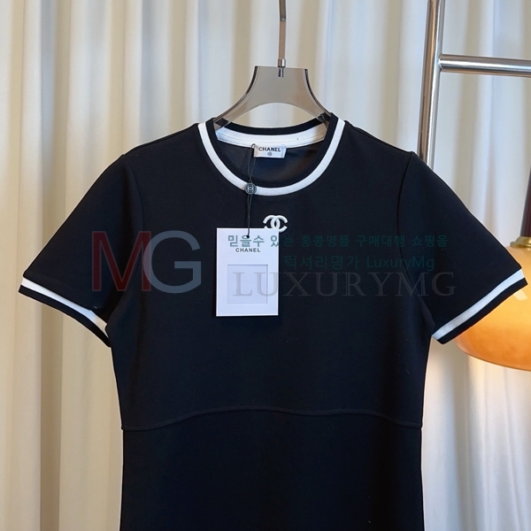  * ǽ CHY425210-8