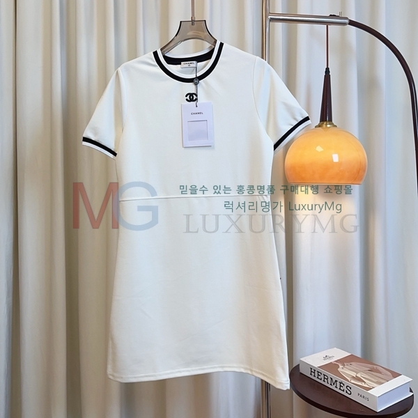  * ǽ CHY425210-9