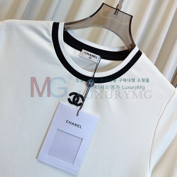  * ǽ CHY425210-9