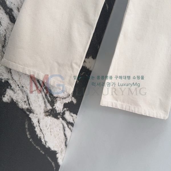   û D56546719