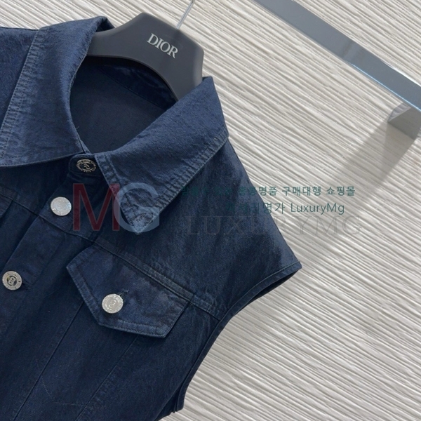   ǽ DO46524989-2