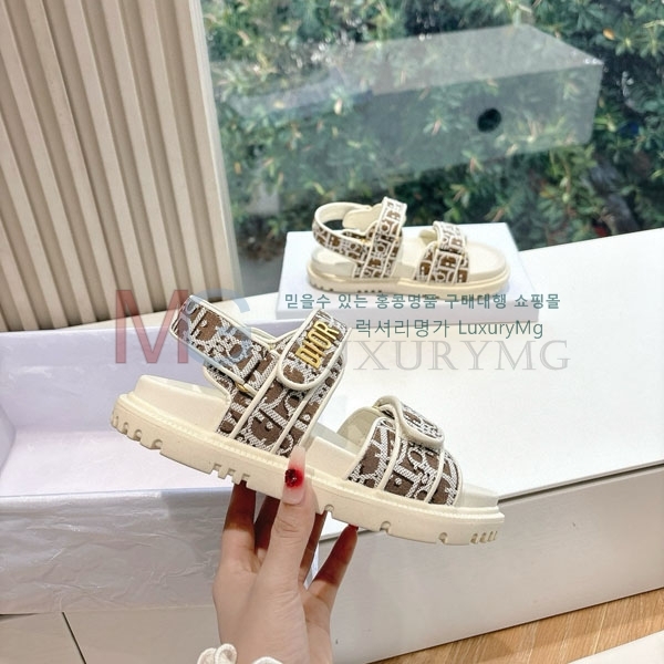   DI650033-3