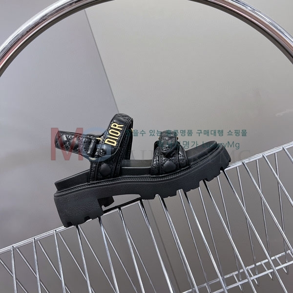   DR8066603-1