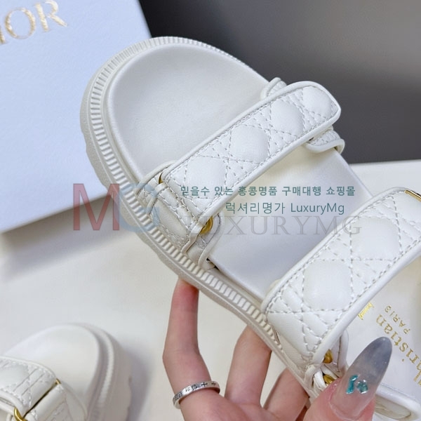    DR8066603-2