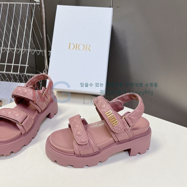    DR8066603-3