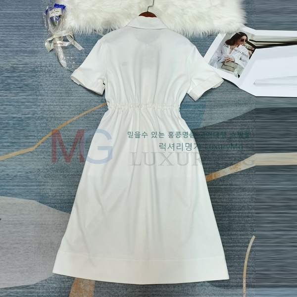   ǽ BU49259-1